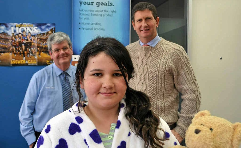 Gary Kelly and Lawrence Springborg with (front) Holly Kelly. Gary Kelly and Lawrence Springborg with (front) Holly Kelly.